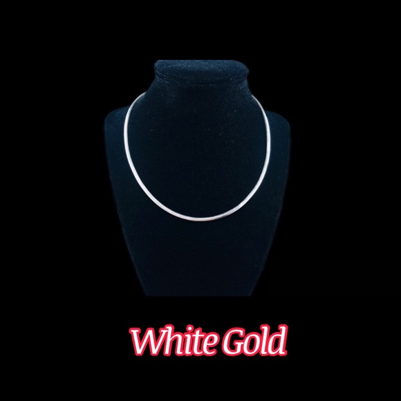 10k Gold Italy 3mm Omega chain Necklace - Picture 16 of 17